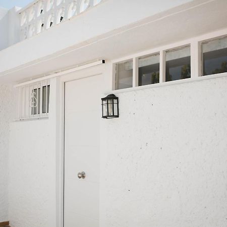 Bungalow Con Encanto Y Vistas Al Mar Вінарос Екстер'єр фото