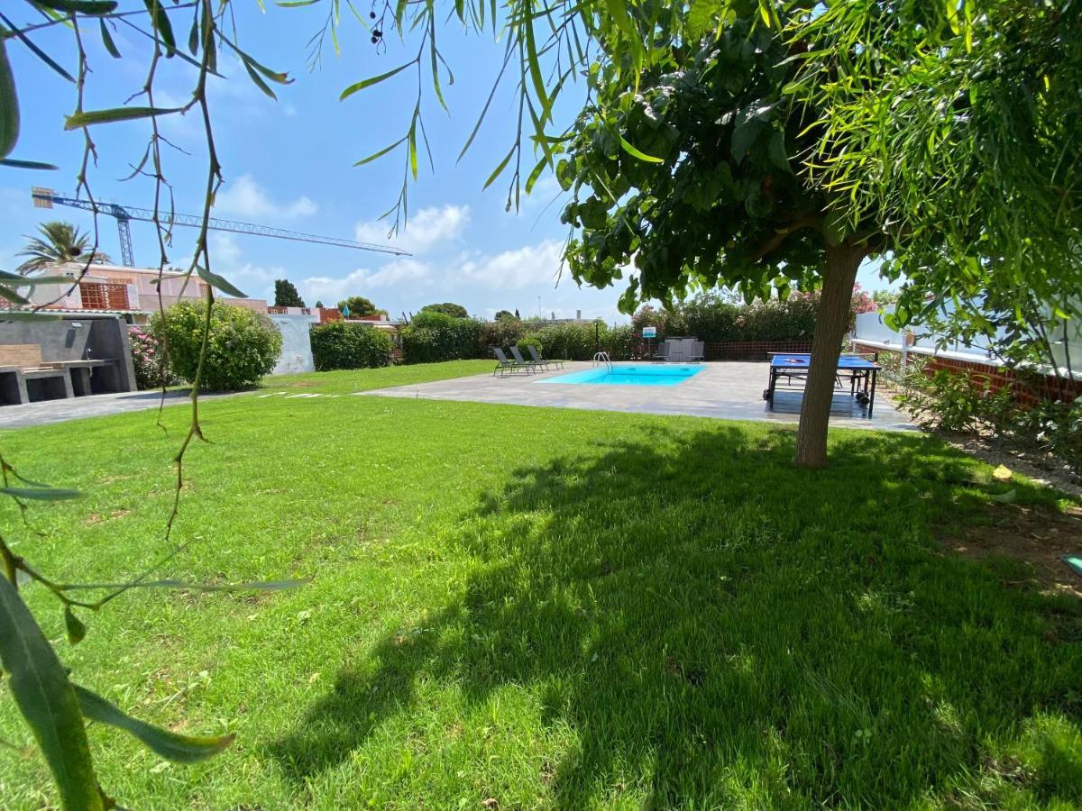 Bungalow Con Encanto Y Vistas Al Mar Вінарос Екстер'єр фото