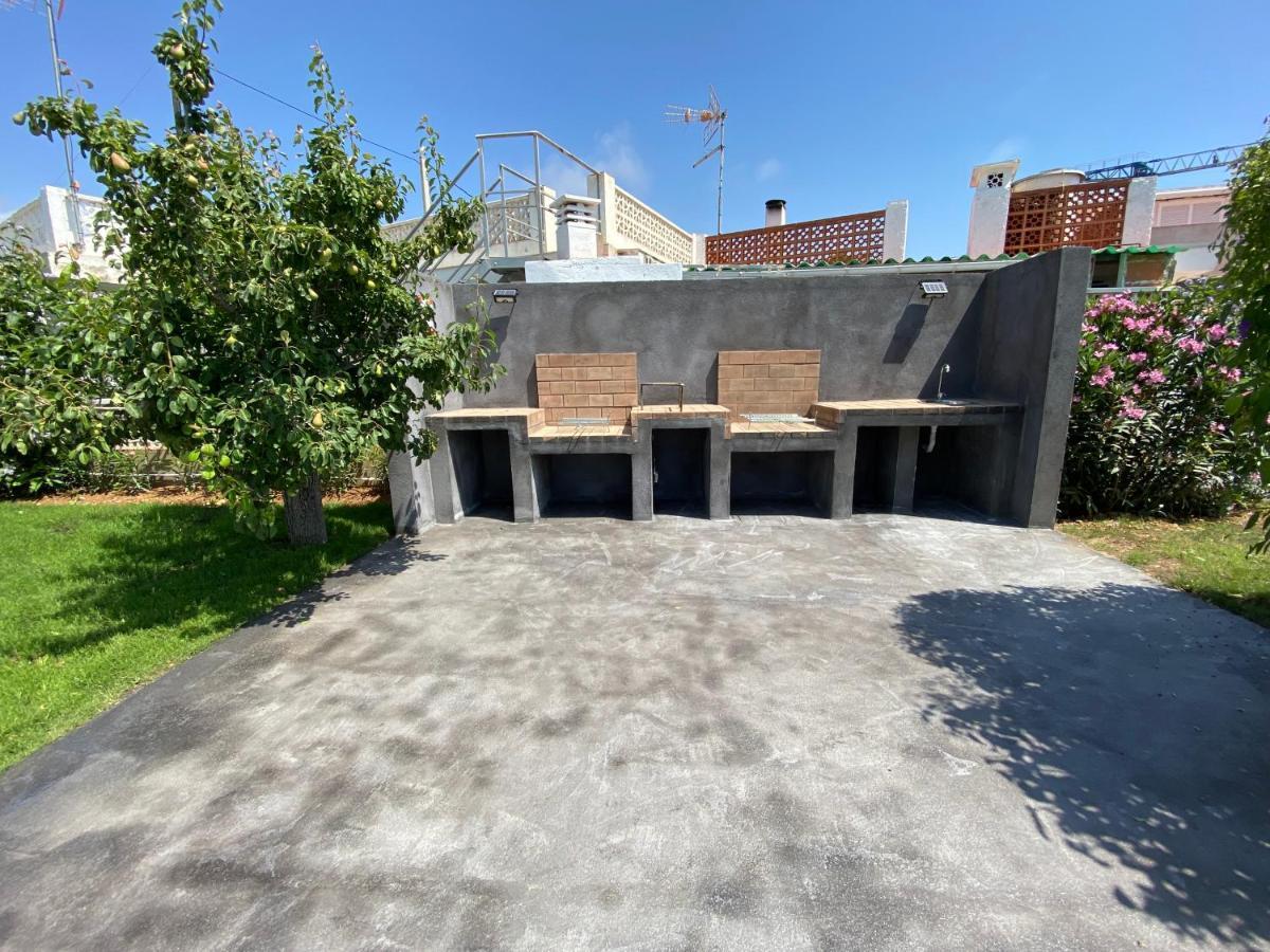 Bungalow Con Encanto Y Vistas Al Mar Вінарос Екстер'єр фото